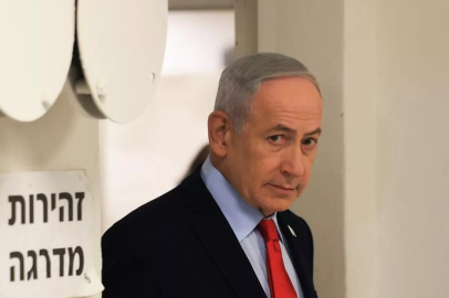 Netanyahu'nun yolsuzluk davasında bu haftaki ifade süreci ertelendi