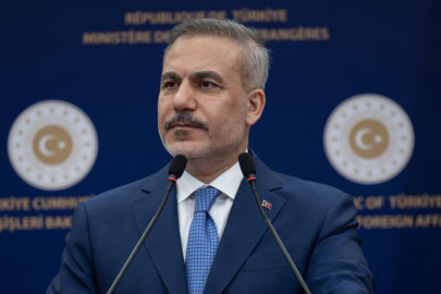 Bakan Fidan Pakistanlı mevkidaşı ile görüştü