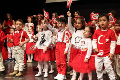 Bursa Nilüfer Belediyesi kreşlerinde 23 Nisan neşesi