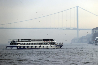 İstanbul Boğazı yarın deniz trafiğine kapatılacak