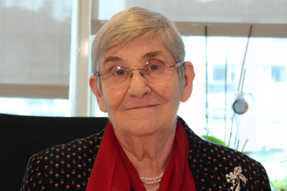 Prof. Dr. Canan Karatay: Stresten dişlerim döküldü