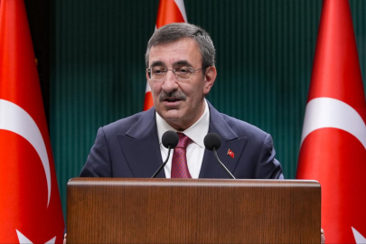 Cevdet Yılmaz: TBMM'nin açılışı ile yakılan istiklal meşalesi, bugün de yolumuzu aydınlatmaktadır