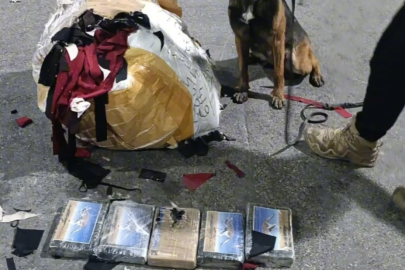 Mersin’de bir işyerinde 5 kilo 872 gram kokain ele geçirildi