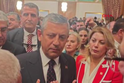 Özgür Özel: Milletin elimize verdiği bayrağı bırakmayız