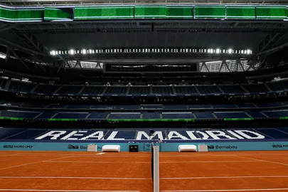 Bernabeu Stadyumu tenis kortu oldu