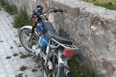 Konya Karapınar’da motosiklet yayaya çarptı: 2 yaralı