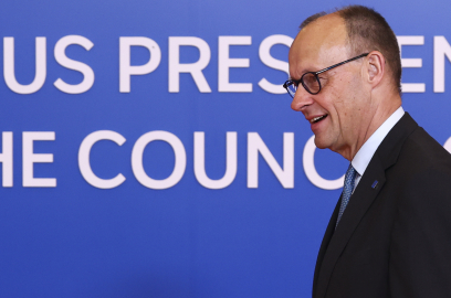 Merz: İran yaptırımlarını kademeli olarak hafifletmeye hazırız