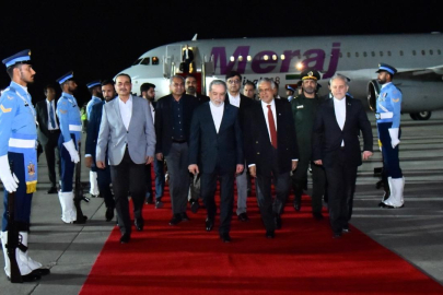 Arakçi, Pakistan heyetine Tahran'ın beklentilerini iletti