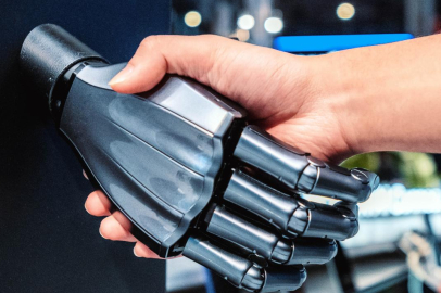Canlı ve sentetik unsurlar birleşiyor: Biyohibrit Robot
