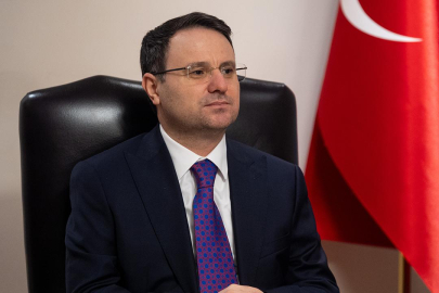 Gürlek, Hukuk Mesleklerine Giriş Sınavı adaylarına başarı diledi