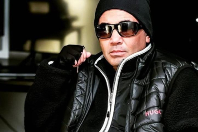 Killa Hakan'ın hayatı film oluyor! İmzayı attı