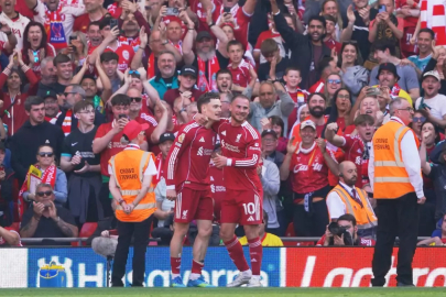 Liverpool'dan 3 gollü zafer!