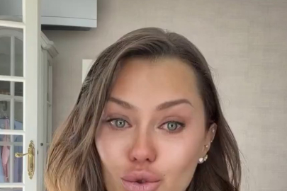 Türk bayraklı tişörtle video çekti, milyonlar izledi: Putin yanlış biliyor