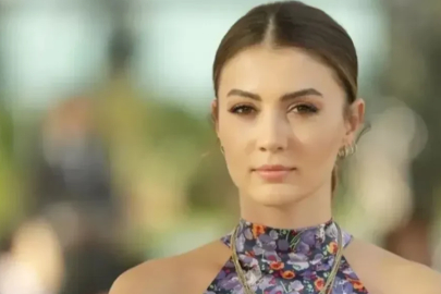 Burcu Özberk, oyunculuğu bıraktı mı? Hayranları oldukça endişeliydi: Burcu Özberk'ten dizilere dair flaş karar!