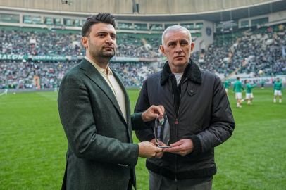 Bursaspor Başkanı Enes Çelik’ten açıklama! ‘İbrahim Hacıosmanoğlu gelecek…’