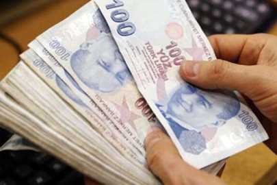 Emeklilere ek ödeme artışı gündemde! Yüzde 10 talebi...