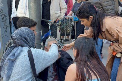 Eskişehir'de çocuğun attığı yumrukla yaşlı adam kanlar içinde yere yığıldı