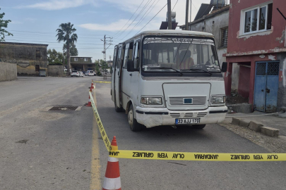 Mersin'de 2 yaşındaki çocuk babasının kullandığı aracın altında kaldı