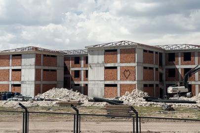 Niğde'de cezaevi inşaatından düşen işçi yaralandı