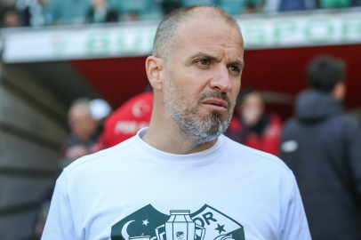 Bursaspor’da devam edecek misiniz? İşte Mustafa Er’in cevabı…