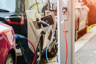 Elektrikli araçlarda hızlı yükseliş: Pazar payı yüzde 25’e çıkabilir!