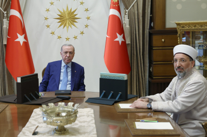 Erdoğan, Türkiye Diyanet Vakfına kurban bağışında bulundu