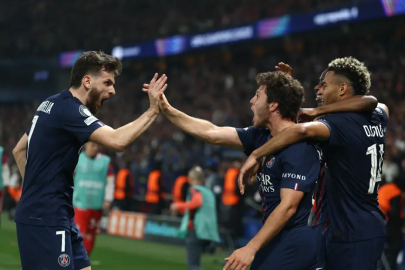 Şampiyonlar Ligi'nde eşi benzeri olmayan maç! PSG 5-4 Bayern Münih