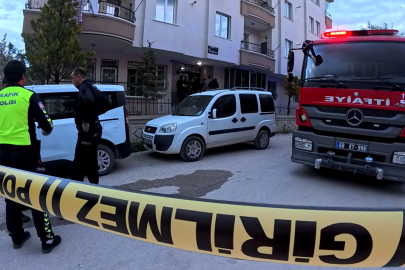 Aksaray'da evinde çıkan yangını söndürmek isterken yanarak can verdi