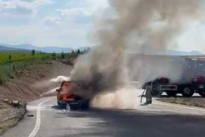 Ankara’da seyir halindeki araçta yangın çıktı