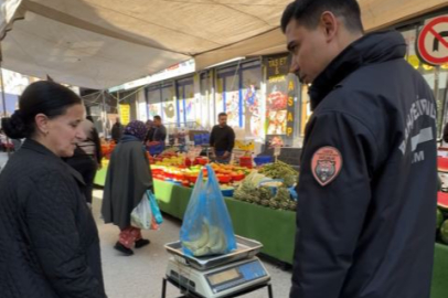 İstanbul Bahçelievler’de pazarcının tartı oyunu bozuldu