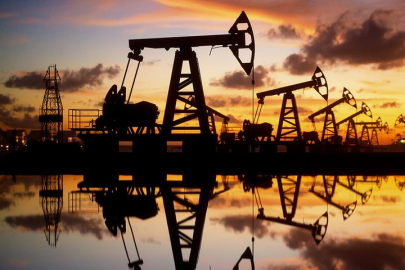 4 yılın zirvesi, eşik aşıldı! Petrol fiyatları resmen uçuyor...