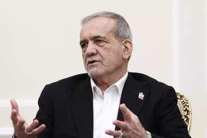 Pezeşkiyan: ABD'nin deniz ablukası ve kısıtlama girişimi başarısızlığa mahkum