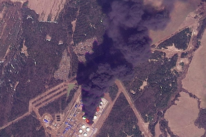 Ukrayna'dan 1500 kilometre mesafedeki Rus petrol tesisine dron saldırısı