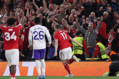 Nottingham Forest evinde Aston Villa'yı devirdi