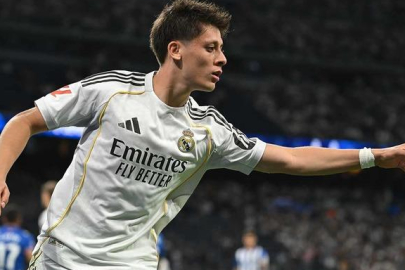 Real Madrid taraftarları kararını verdi! Ayın oyuncusu Arda Güler