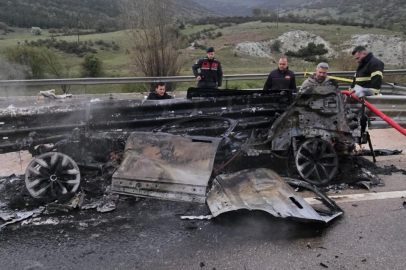 Afyonkarahisar'da feci kaza: 1 ölü, 1 yaralı