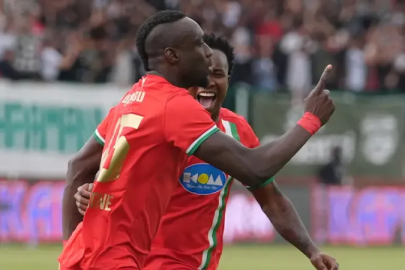 Diagne'den Süper Lig sözleri: gol rekorunu yeniden kıracağım; dönüyorum