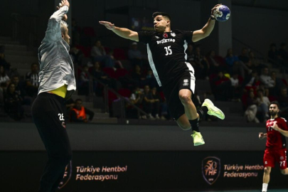 Hentbol Ardventure Erkekler Süper Lig'de Beşiktaş, şampiyonluğa ulaştı