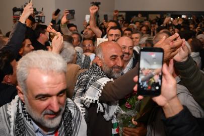 İsrail'in alıkoyduğu Küresel Sumud Filosu aktivistleri yaşadıklarını anlattı