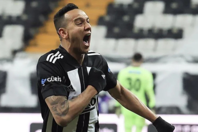 Josef de Souza bizzat duyurdu: Geri dönüyor