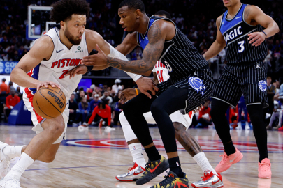 NBA'de inanılmaz geri dönüş! Normal sezonun lideri az kalsın sezonu erken kapatıyordu