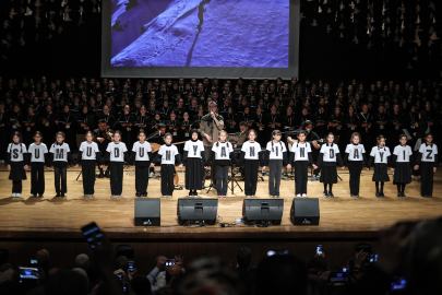 Bursa'da imam hatip ortaokulu öğrencileri, Küresel Sumud Filosu'na konserle destek oldu