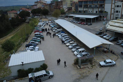 2. el oto pazarına akın ettiler! 1974 model klasik otomobil...