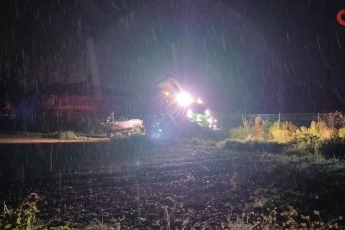 Bursa’da sel felaketi! Mahsur kalan çiftlik sahibi ve köpeği kurtarıldı