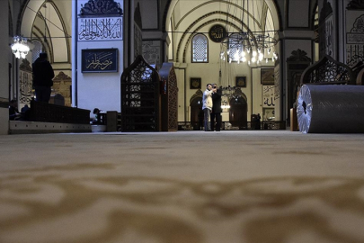 Bursa Ulu Camii'ne Yeni Zelan yününden halı! Kurban Bayramı'na kadar...