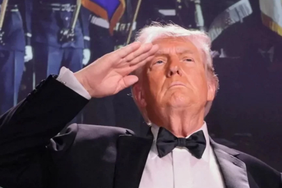 Trump: İran beyaz teslim bayrağını çekmeli