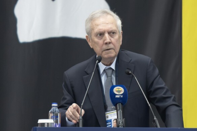 Aziz Yıldırım, Fenerbahçe başkanlığına aday olduğunu açıkladı