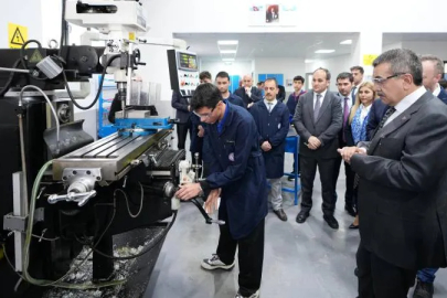 Bakan Tekin: Kaza olma ihtimali var diye MESEM'lerden vazgeçmek doğru değil