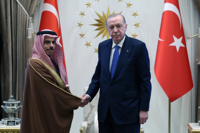 Cumhurbaşkanı Erdoğan, Suudi Arabistan Dışişleri Bakanı Ferhan'ı kabul etti