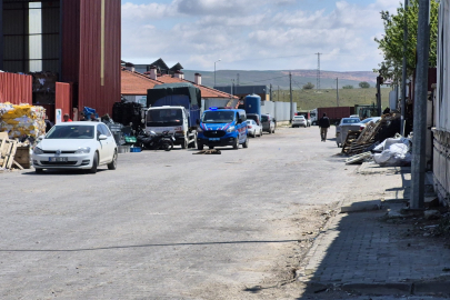 Eskişehir'de makineye ayakları sıkışan işçi ağır yaralandı
